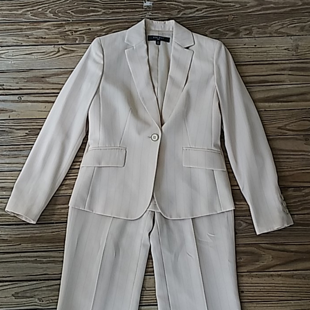 🌹Nine West 2PC Pinstripe Suit